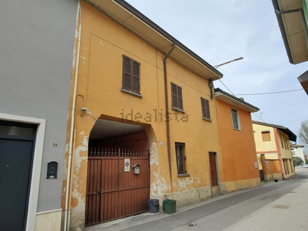 casa semindipendente in vendita a Cavenago d'Adda