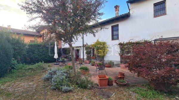 casa indipendente in vendita a Cavenago d'Adda in zona Soltarico