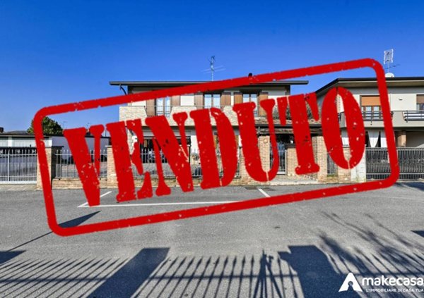 casa indipendente in vendita a Cervignano d'Adda