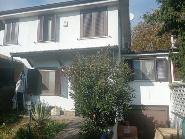 casa indipendente in vendita a Cervignano d'Adda