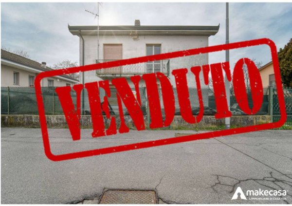 casa indipendente in vendita a Cervignano d'Adda