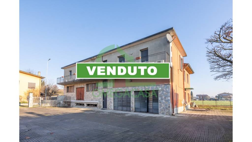 locale di sgombero in vendita a Codogno