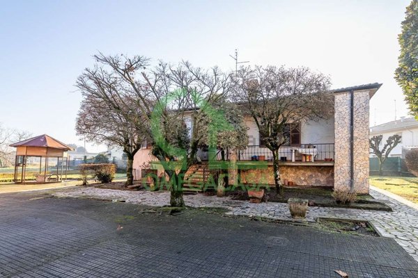 casa indipendente in vendita a Codogno