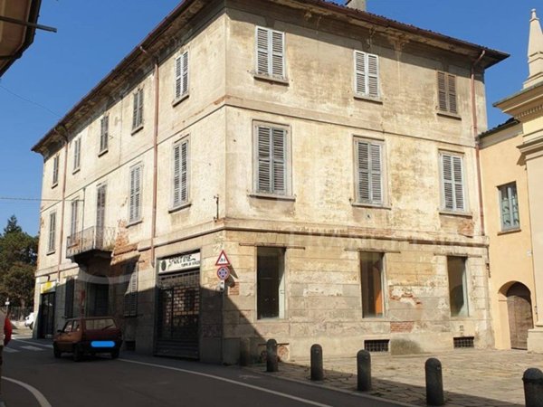 intera palazzina in vendita a Codogno