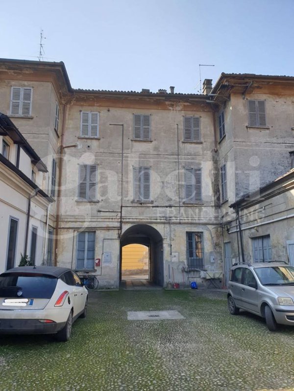 intera palazzina in vendita a Codogno