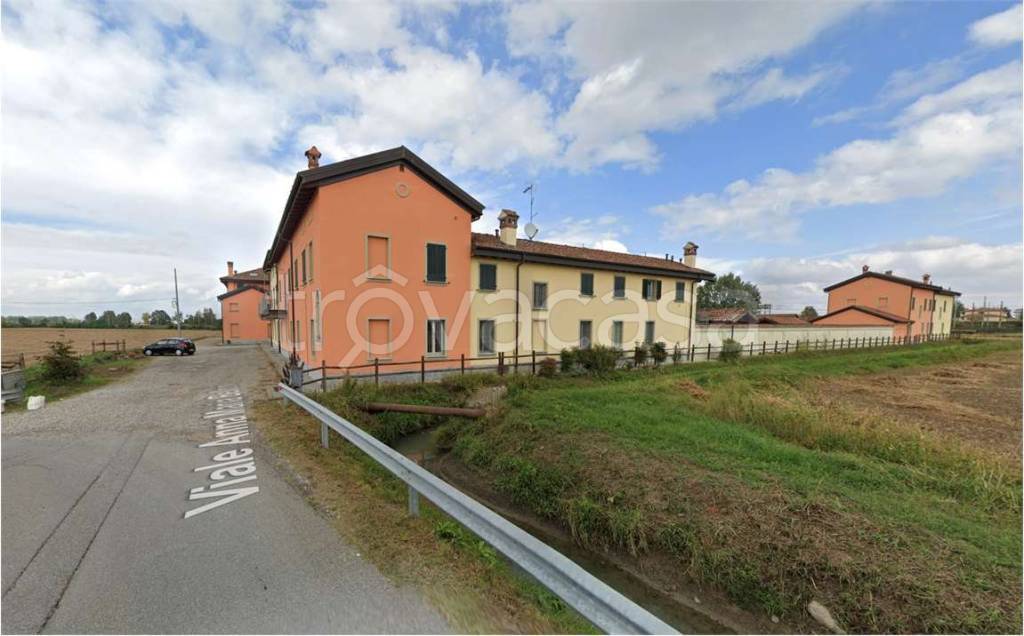 casa indipendente in vendita a Codogno