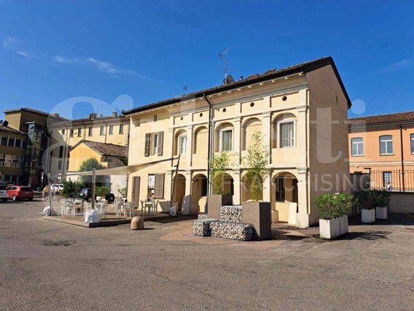 negozio in vendita a Codogno