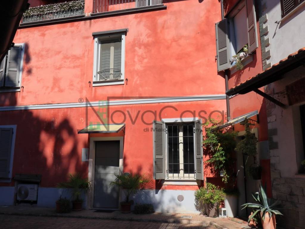 casa indipendente in vendita a Codogno