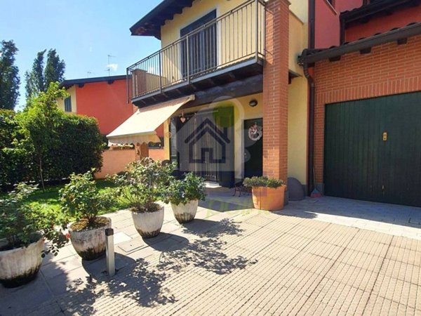 casa indipendente in vendita a Codogno