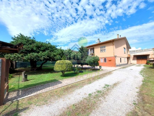 casa indipendente in vendita a Codogno