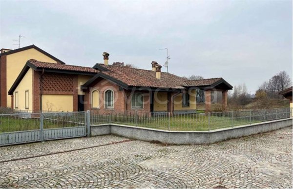 casa indipendente in vendita a Codogno