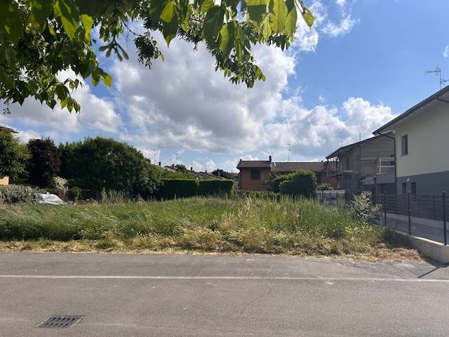 terreno edificabile in vendita a Codogno