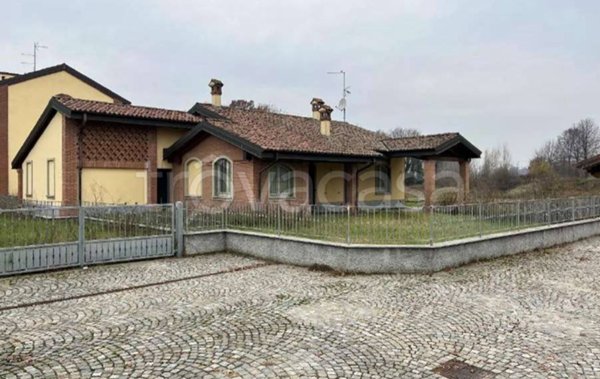 casa indipendente in vendita a Codogno