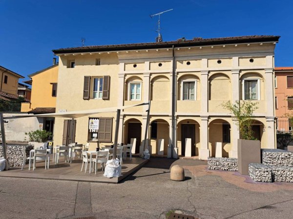 intera palazzina in vendita a Codogno