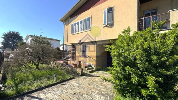 casa indipendente in vendita a Codogno