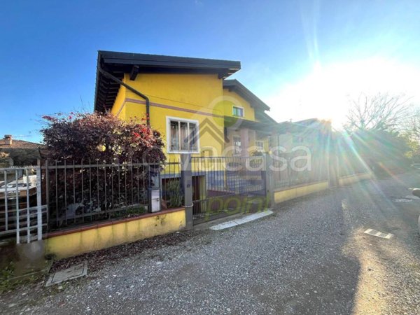 casa indipendente in vendita a Codogno