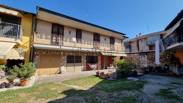 casa indipendente in vendita a Codogno