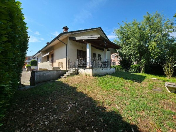 casa indipendente in vendita a Codogno