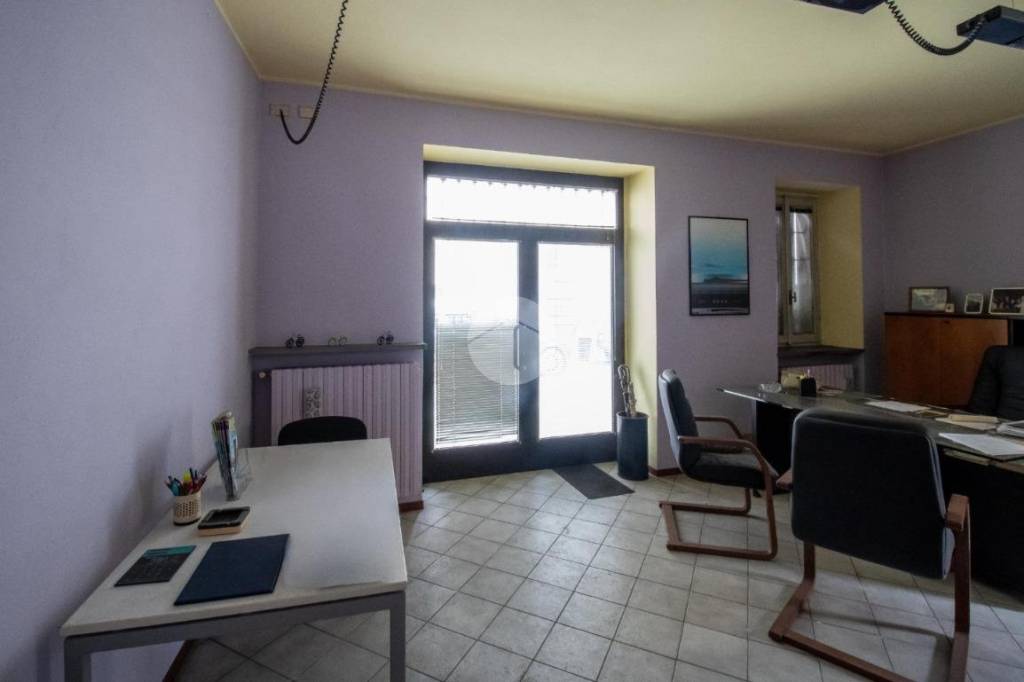 negozio in vendita a Codogno