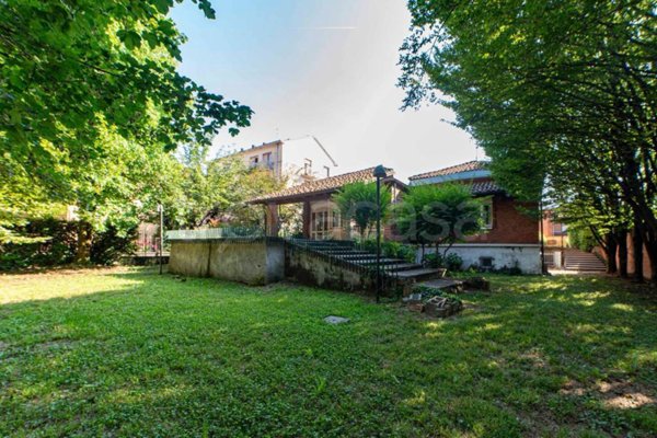 casa indipendente in vendita a Codogno