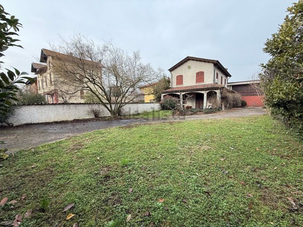 casa indipendente in vendita a Codogno