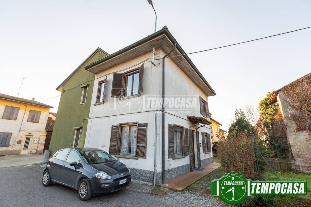 casa indipendente in vendita a Codogno