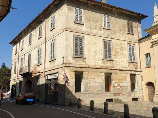 intera palazzina in vendita a Codogno