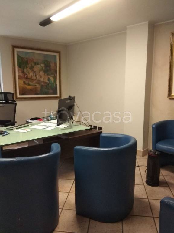 negozio in vendita a Codogno