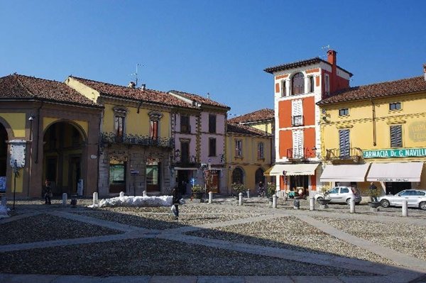 casa indipendente in vendita a Codogno