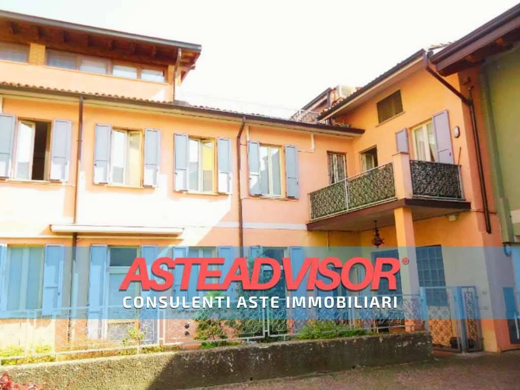 casa indipendente in vendita a Codogno