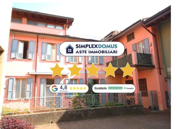 casa indipendente in vendita a Codogno