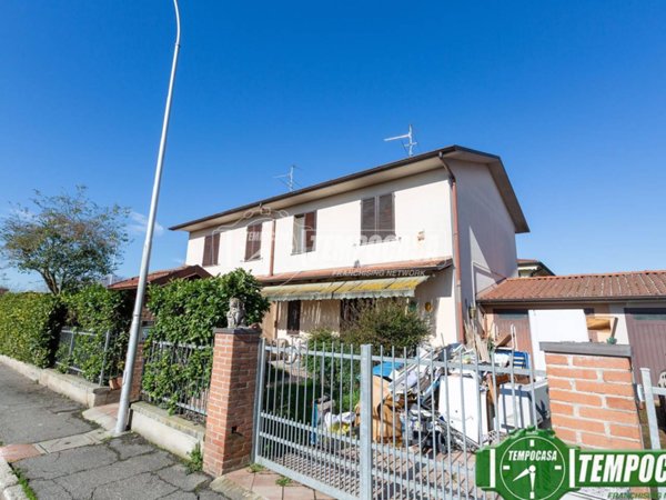 casa indipendente in vendita a Codogno