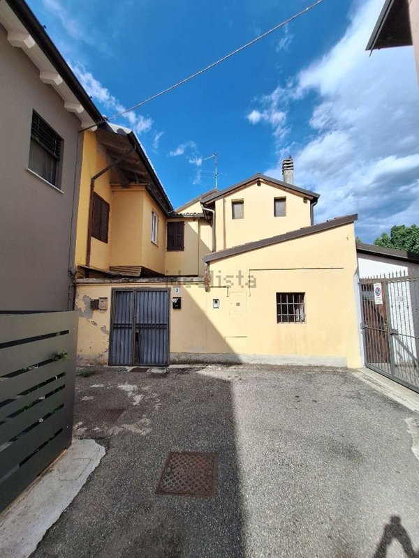 casa indipendente in vendita a Codogno