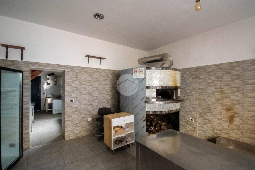 negozio in vendita a Codogno