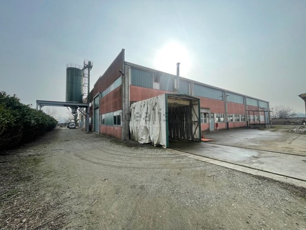 capannone in vendita a Codogno