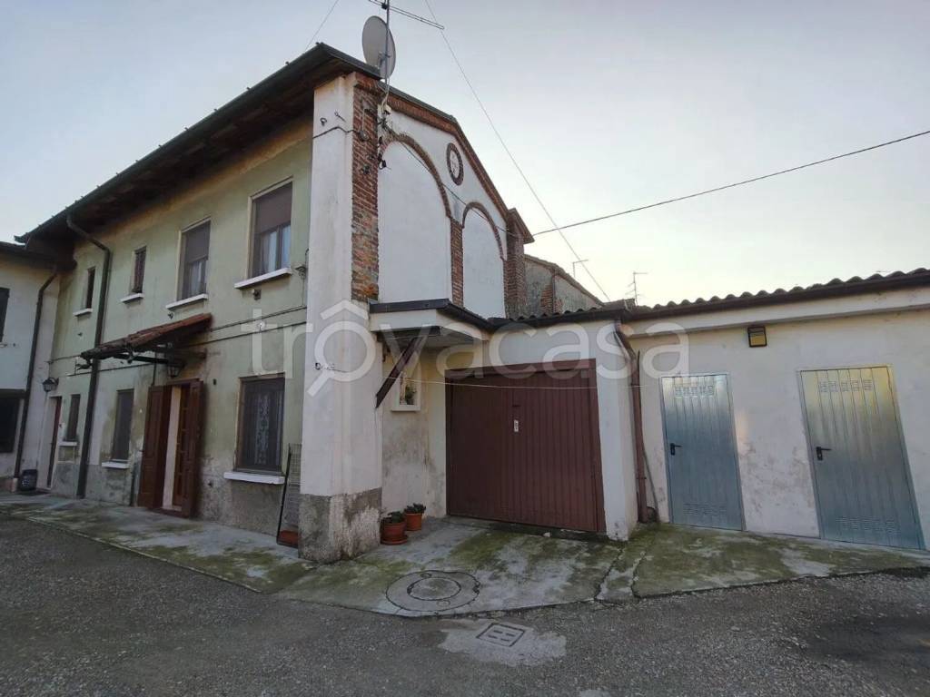 casa indipendente in vendita a Codogno