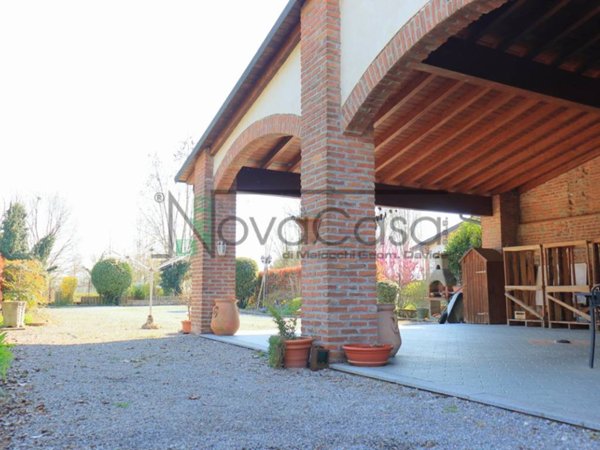 casa indipendente in vendita a Codogno