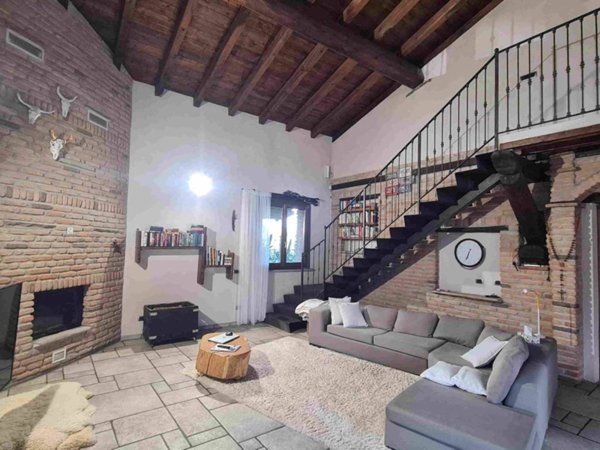 casa indipendente in vendita a Codogno
