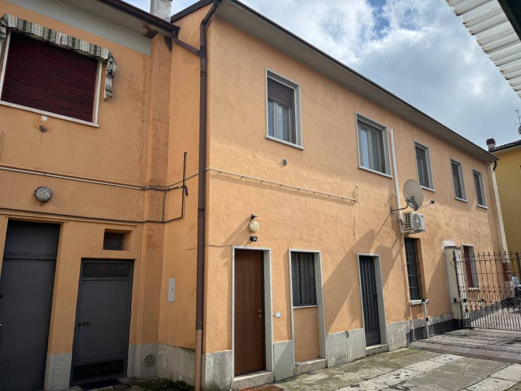 appartamento in vendita a Codogno