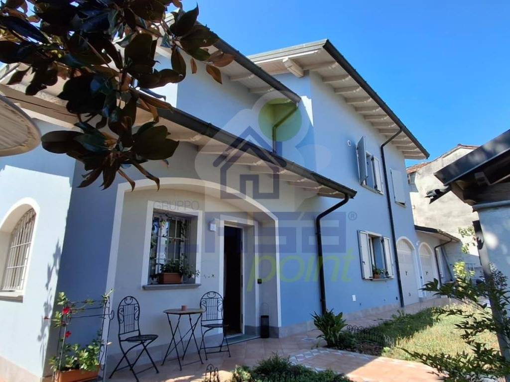 casa indipendente in vendita a Codogno