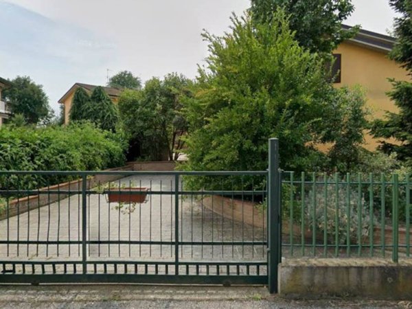 casa indipendente in vendita a Codogno