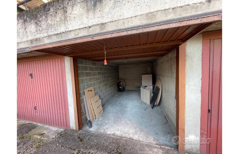 box auto in vendita a Codogno
