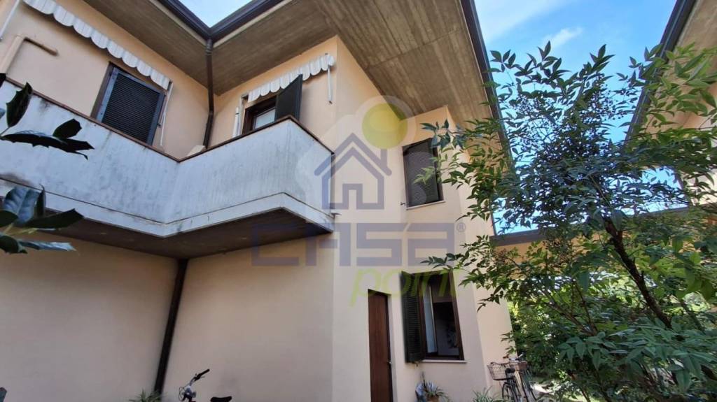 casa indipendente in vendita a Codogno