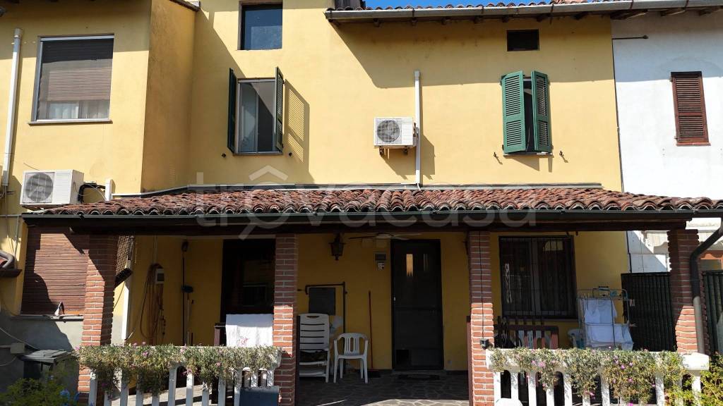 casa indipendente in vendita a Codogno
