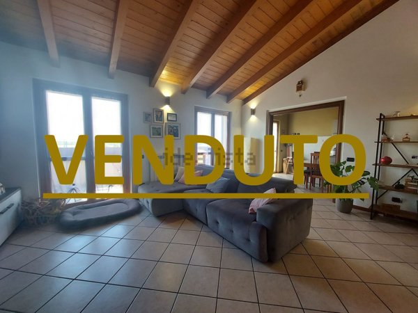 appartamento in vendita a Comazzo