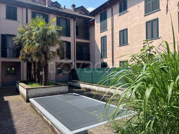 appartamento in vendita a Comazzo in zona Lavagna