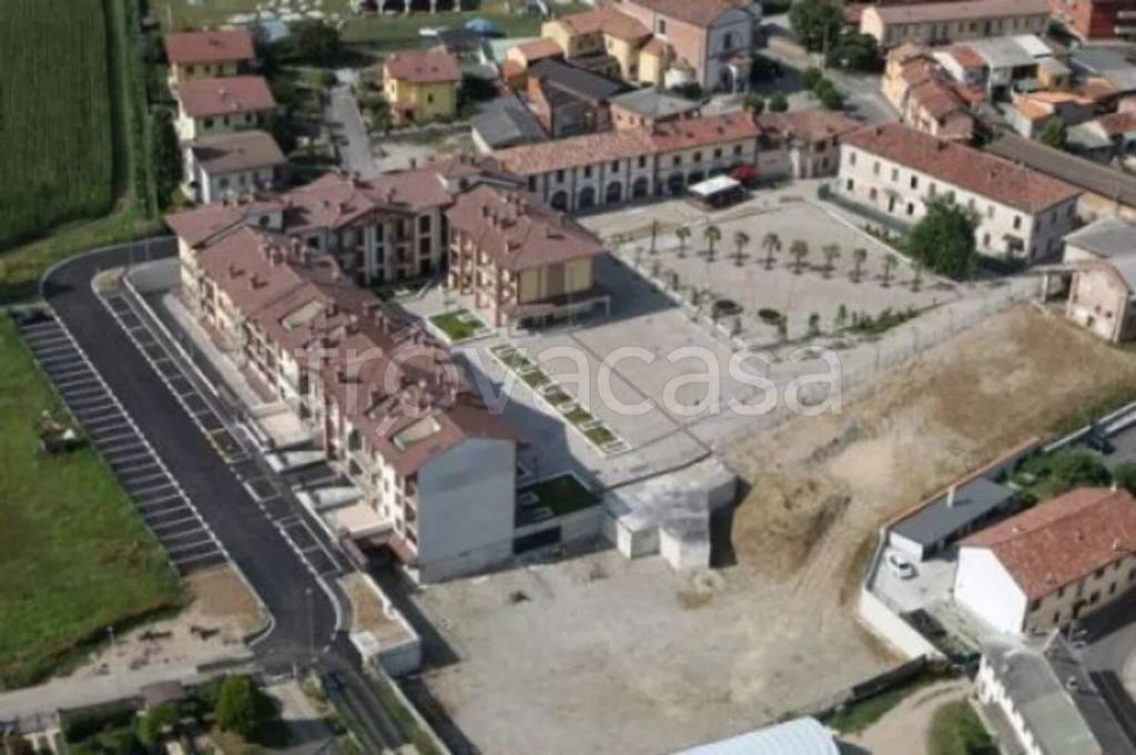 appartamento in vendita a Comazzo