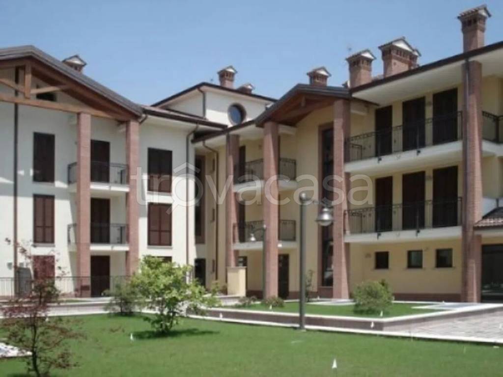 appartamento in vendita a Comazzo