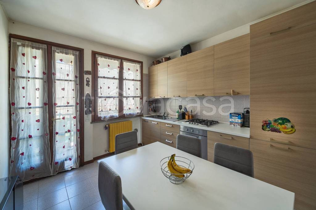 appartamento in vendita a Comazzo