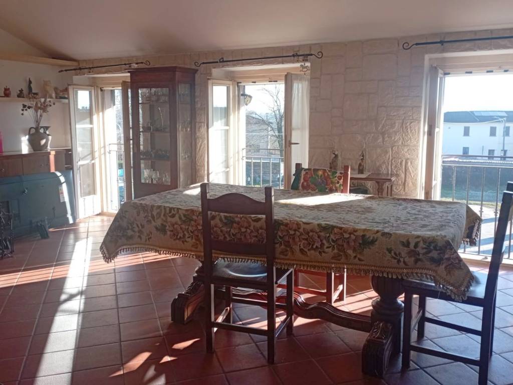 appartamento in vendita a Comazzo